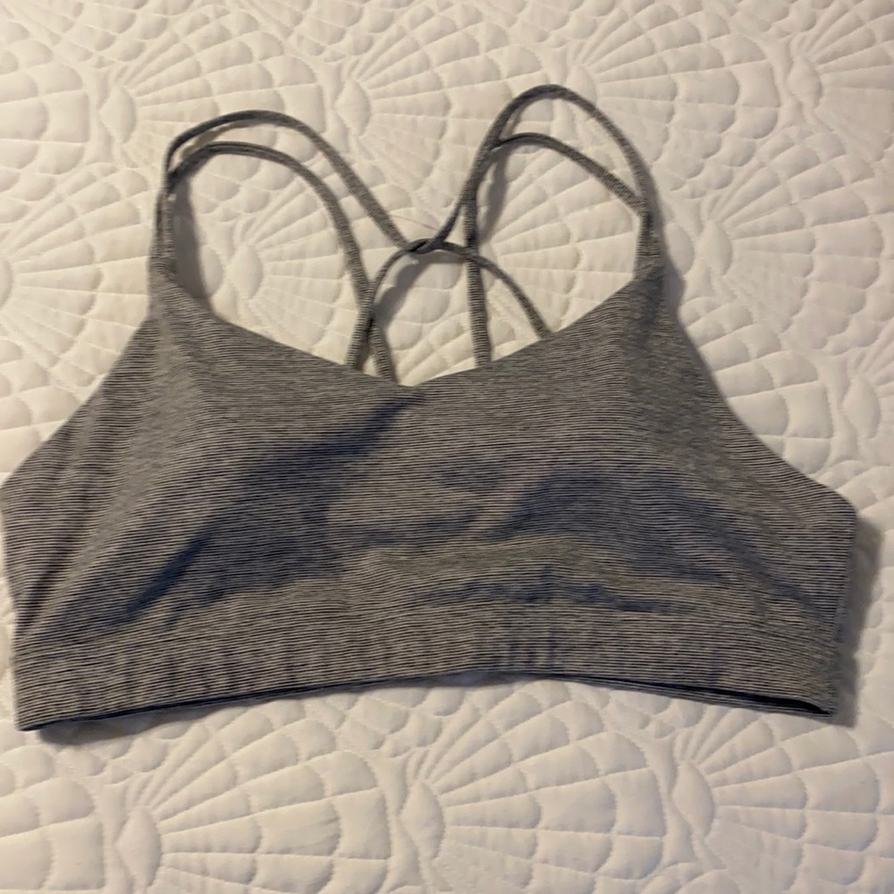 Old Navy strappy sport bra